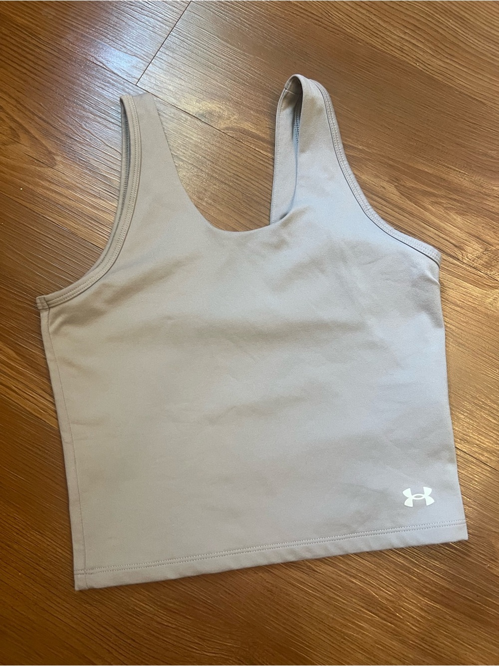 Under Armour Women's Light Gray Scoop Neck Crop Tank